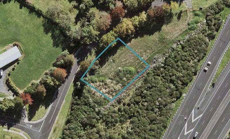 23 Chester Avenue, Greenhithe, Auckland - Carousel 1