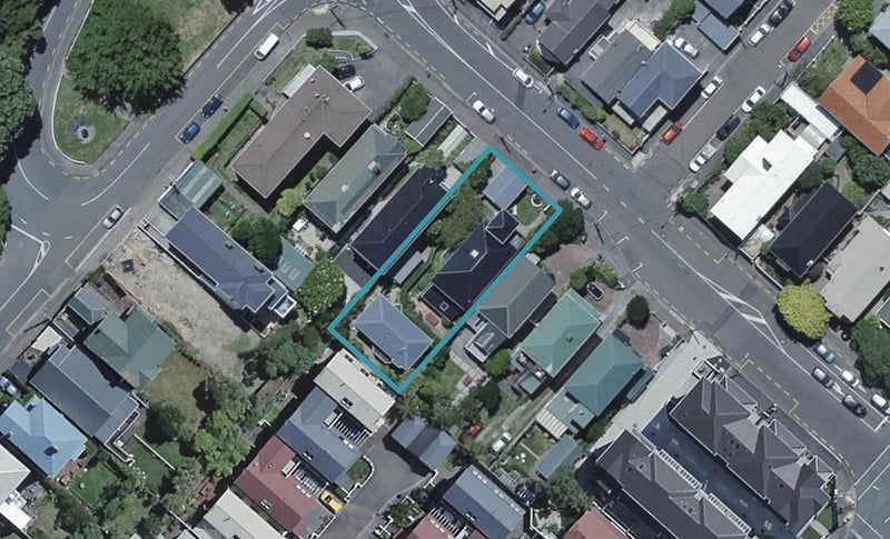 13A Park Street, Thorndon, Wellington - Carousel 1