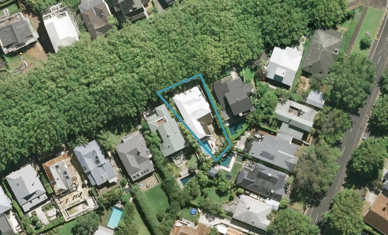 23 Picton Street, Freemans Bay, Auckland - Carousel 1