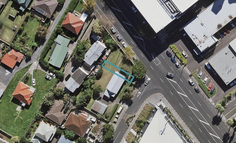 2/1 Waiohua Road, Ellerslie, Auckland - Carousel 1