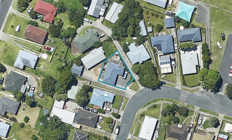 31A Henderson Crescent, Parkvale, Tauranga - Carousel 1