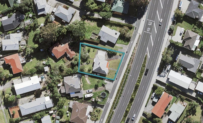 530 Glenfield Road, Glenfield, Auckland - Carousel 1