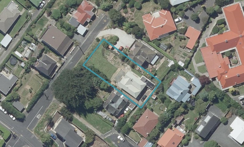 30 Oban Street, Kaikorai, Dunedin - Carousel 1