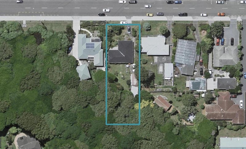 32 Ngaio Road, Waikanae - Carousel 1
