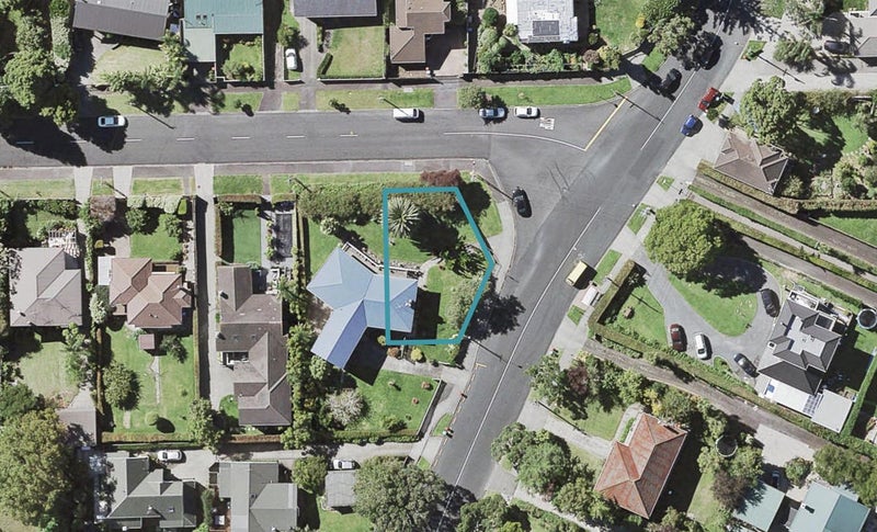 226A Riddell Road, Glendowie, Auckland - Carousel 1