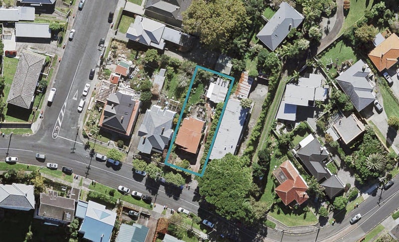 43 Western Springs Road, Morningside, Auckland - Carousel 1