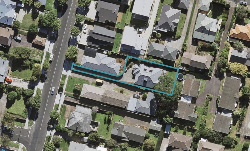 16B Buckley Road, Epsom, Auckland - Carousel 1