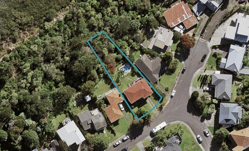 24 McBreen Avenue, Northcote, Auckland - Carousel 1