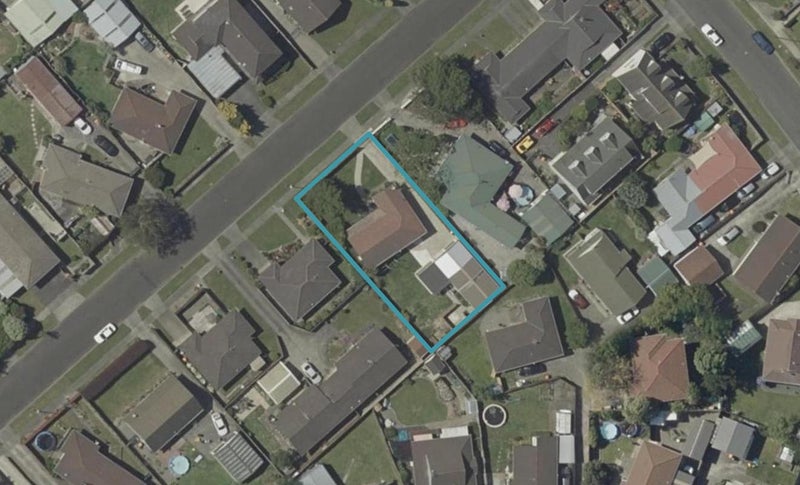 54 Raglan Avenue, Cloverlea, Palmerston North - Carousel 1