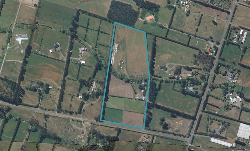 22 Bells Road, Christchurch - Carousel 1