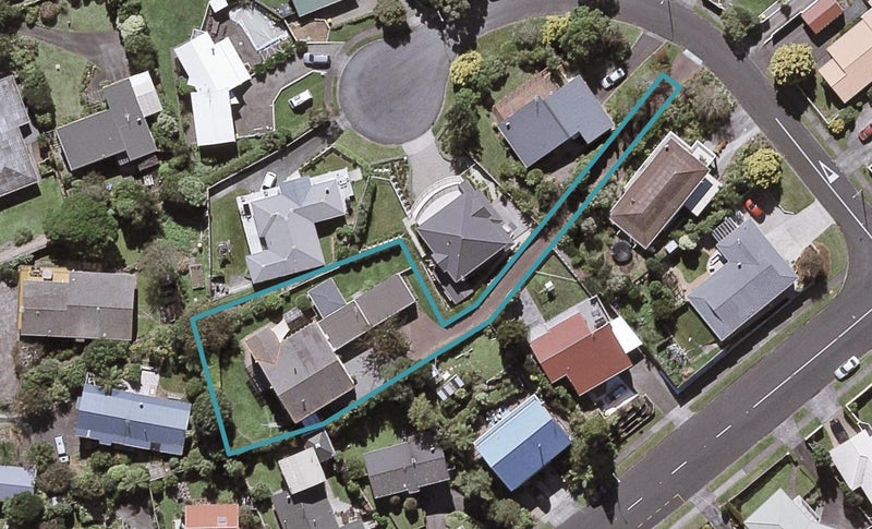 3A Cabot Place, Frankleigh Park, New Plymouth - Carousel 1