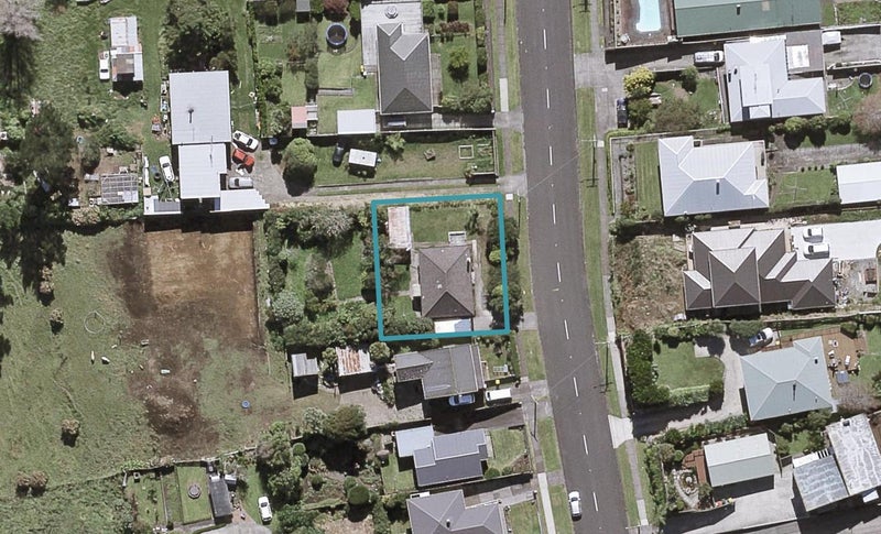 106 Pioneer Road, Moturoa, New Plymouth - Carousel 1