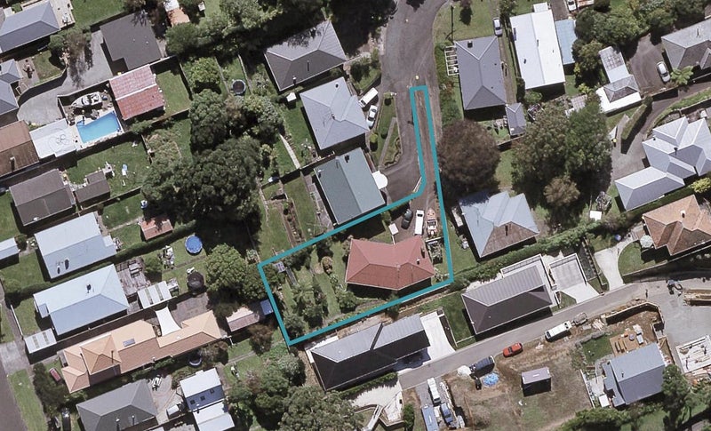 9 Taunton Place, Lynmouth, New Plymouth - Carousel 1