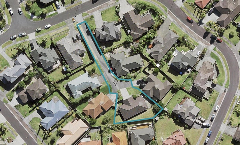 15 Black Teal Close, Unsworth Heights, Auckland - Carousel 1