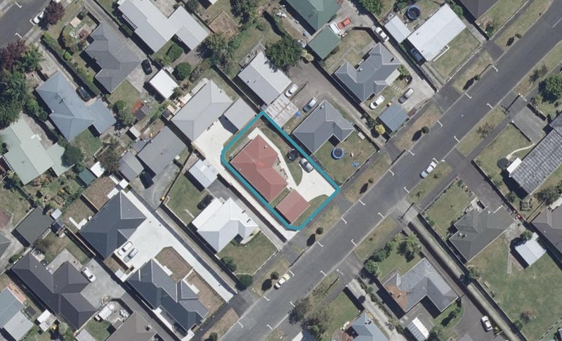 8 Cotton Street, St Andrews, Hamilton - Carousel 1