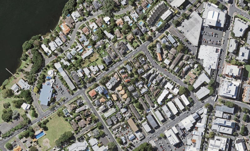 2/18 Killarney Street, Takapuna, Auckland - Carousel 1