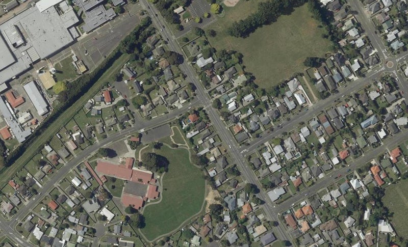 186 Botanical Road, Takaro, Palmerston North - Carousel 1