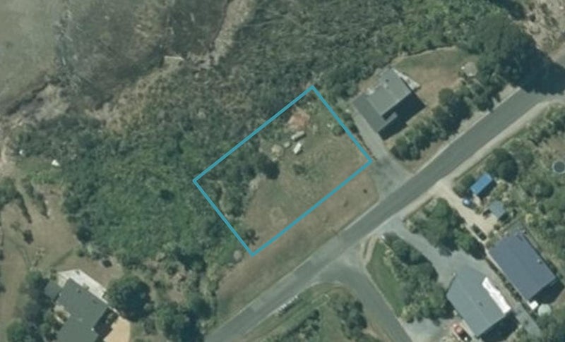 45 Parapara Beach Road, Takaka - Carousel 1