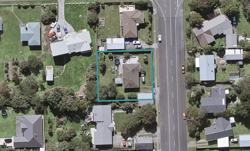 528 Richmond Road, Lepperton, New Plymouth - Carousel 1