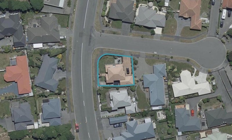 2 Neptune Place, Waimairi Beach, Christchurch - Carousel 1