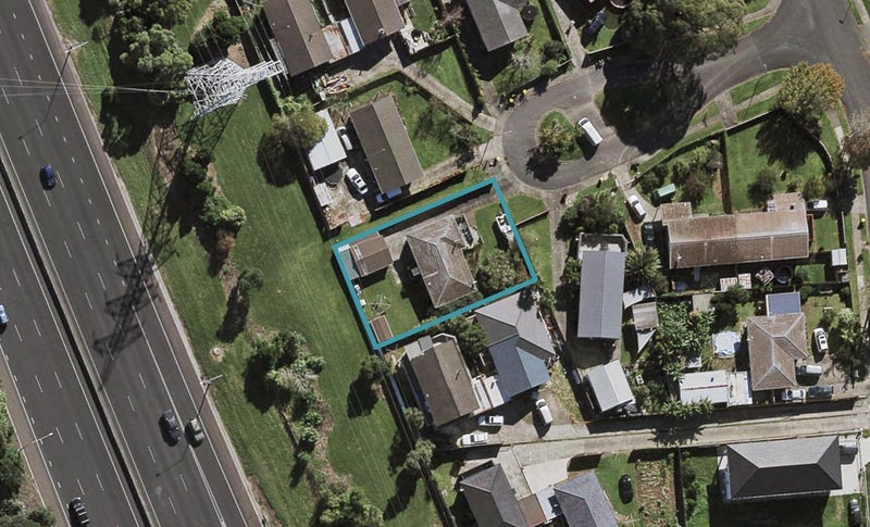 6 Arden Court, Clover Park, Auckland - Carousel 1