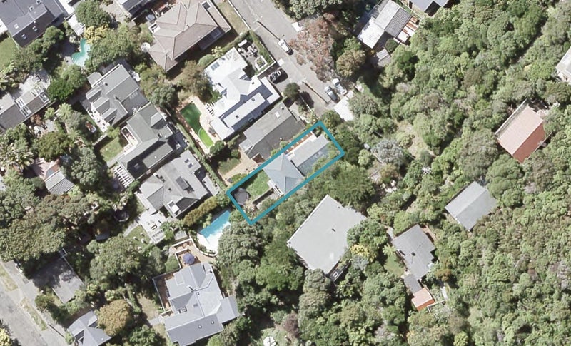 26 Matipo Street, Eastbourne, Lower Hutt - Carousel 1