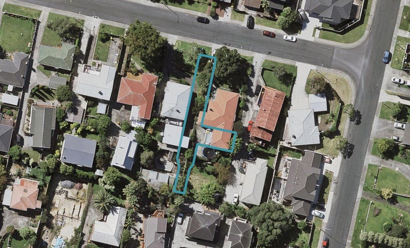 5/23 Ayr Road, Pakuranga, Auckland - Carousel 1