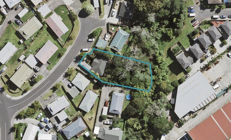 9 Kinvig Place, Ranui, Auckland - Carousel 1