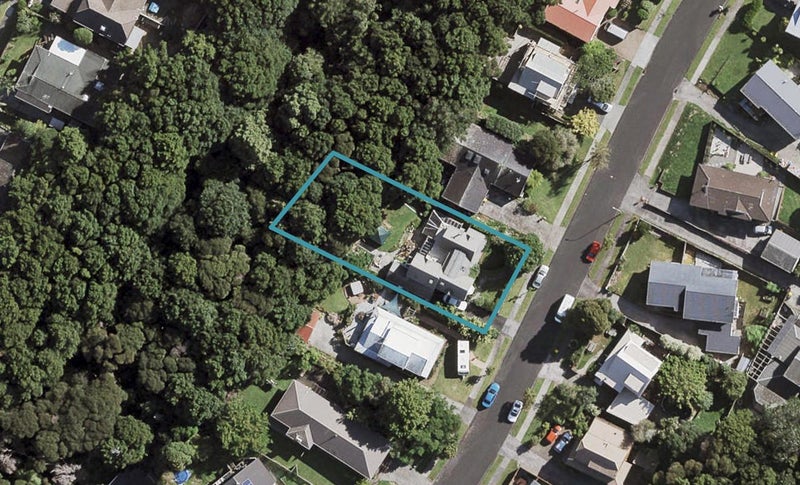 13 Hakea Place, Totara Heights, Auckland - Carousel 1