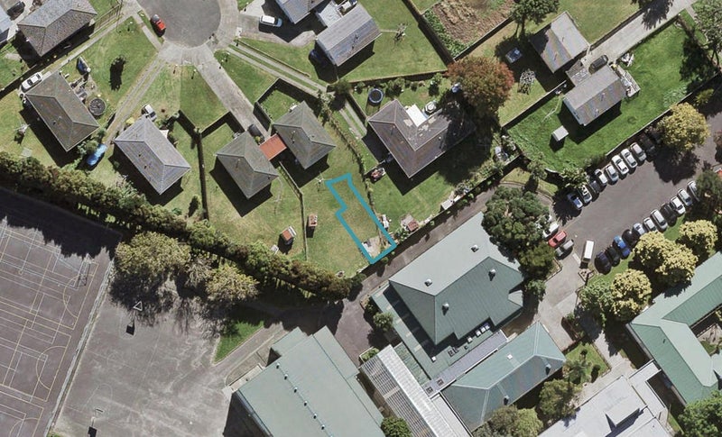 27 Cessna Crescent, Mangere, Auckland - Carousel 1