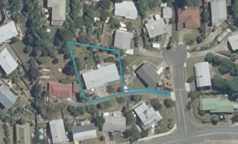 2/5 Chidley Place, Washington Valley, Nelson - Carousel 1