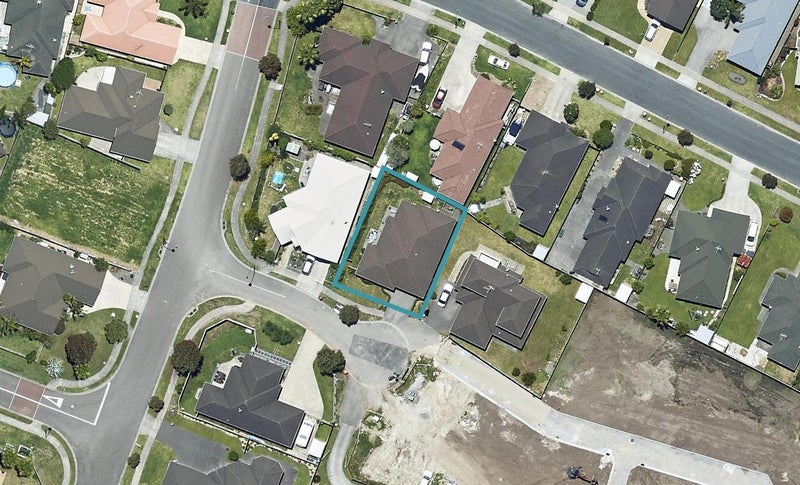 3 Shire Place, Papamoa Beach, Papamoa - Carousel 1