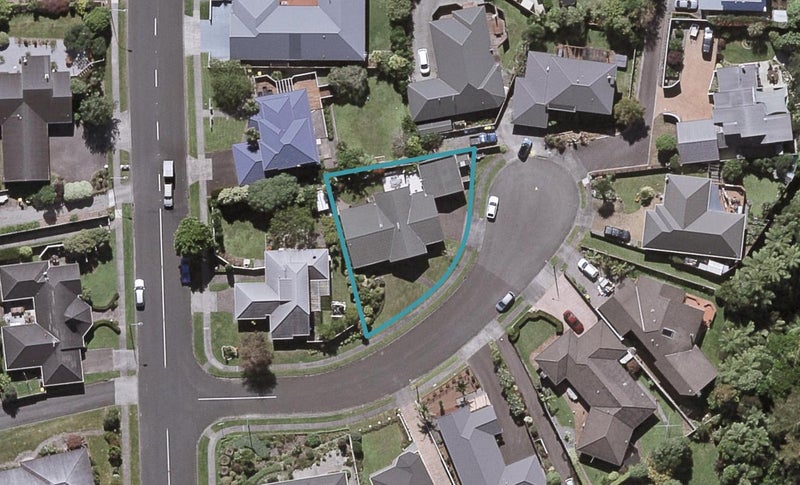 5 Frank Frethey Place, Highlands Park, New Plymouth - Carousel 1