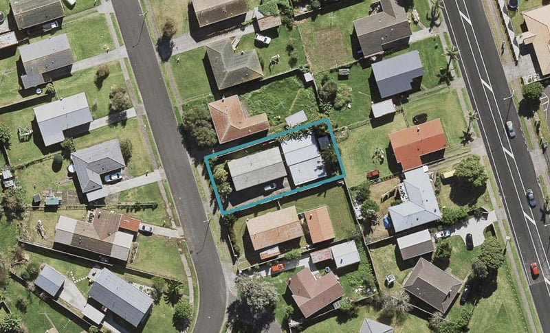 77 Calthorp Close, Favona, Auckland - Carousel 1