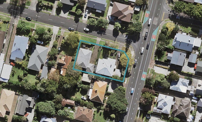 87A Pah Road, Royal Oak, Auckland - Carousel 1