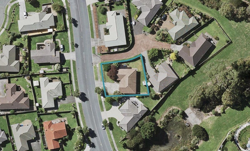 91 Burswood Drive, Burswood, Auckland - Carousel 1