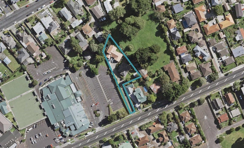1/14A Alfriston Road, Manurewa East, Auckland - Carousel 1