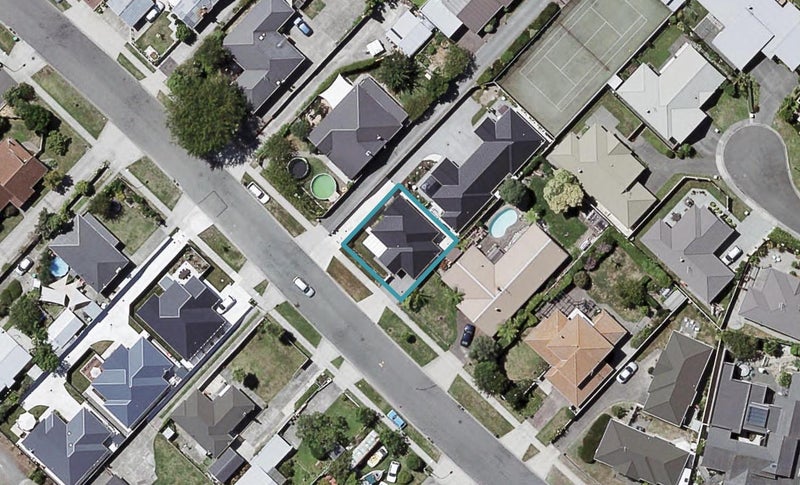 34 Park Road, Greenmeadows, Napier - Carousel 1