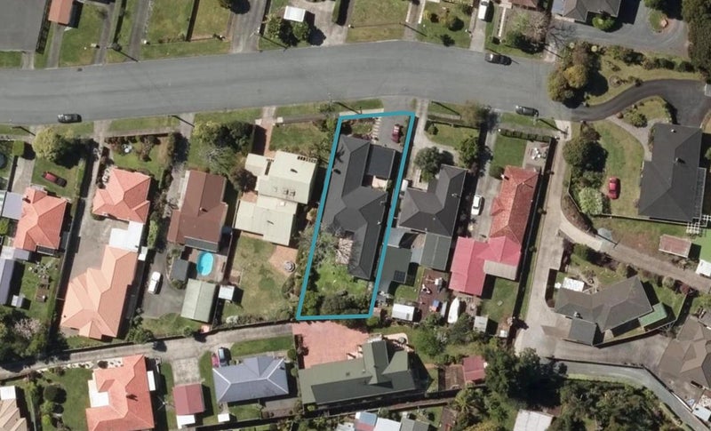 10 Radcliffe Street, Kensington, Whangarei - Carousel 1