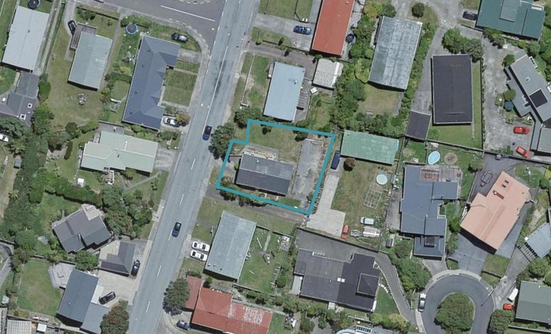 163 Mitchell Street, Brooklyn, Wellington - Carousel 1