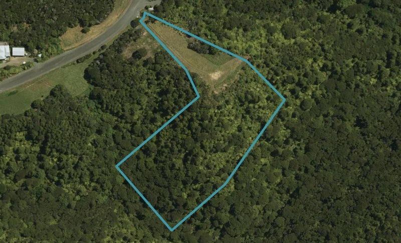 14 Aqua View Drive, Waipu, Waipu - Carousel 1