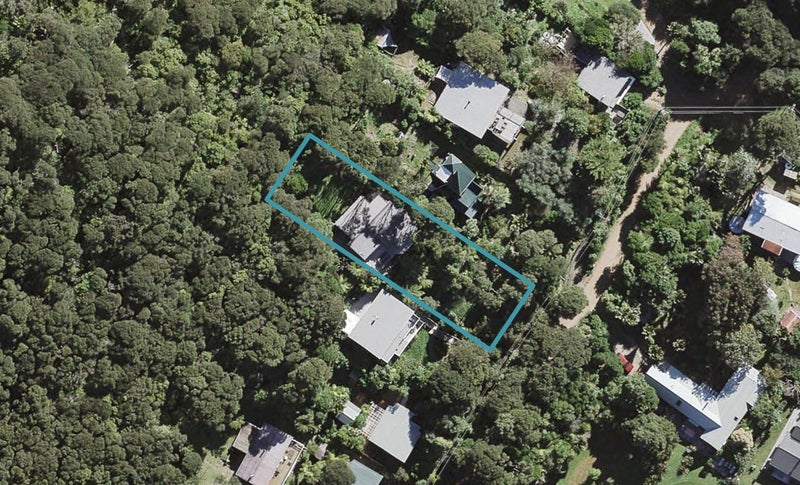16 Wairua Road, Omiha, Waiheke Island - Carousel 1