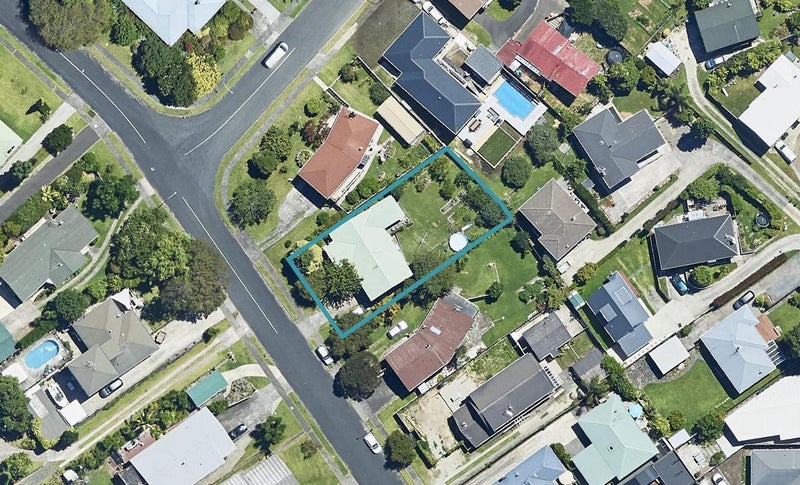 23 The Drive, Brookfield, Tauranga - Carousel 1