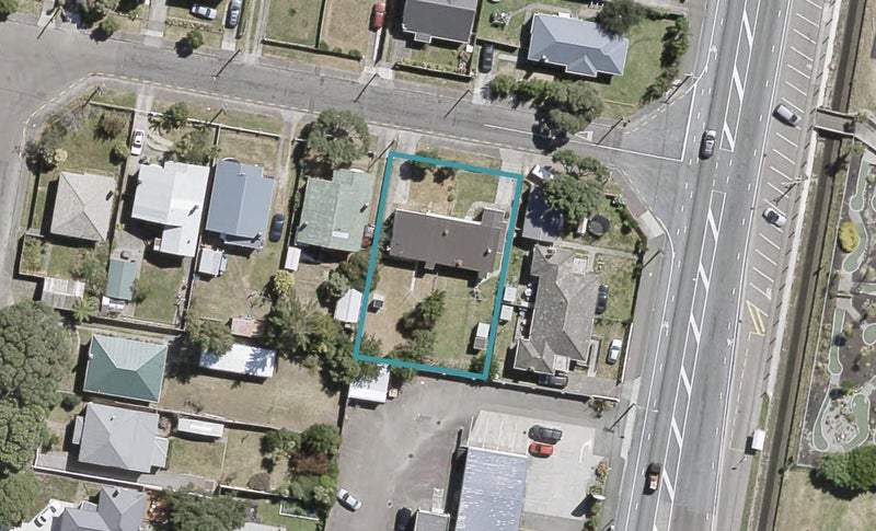 2/3 Pirie Crescent, Moera, Lower Hutt - Carousel 1