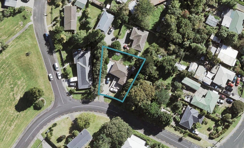 3 Annison Avenue, Glen Eden, Auckland - Carousel 1