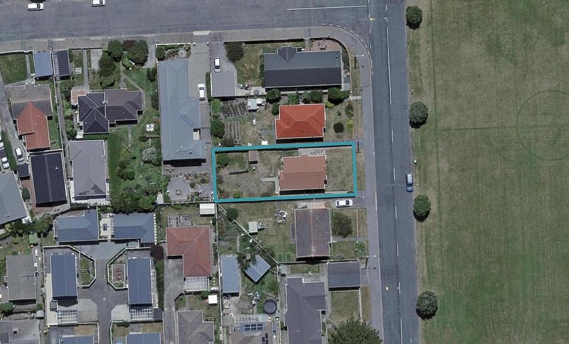 4 Crawford Green, Miramar, Wellington - Carousel 1