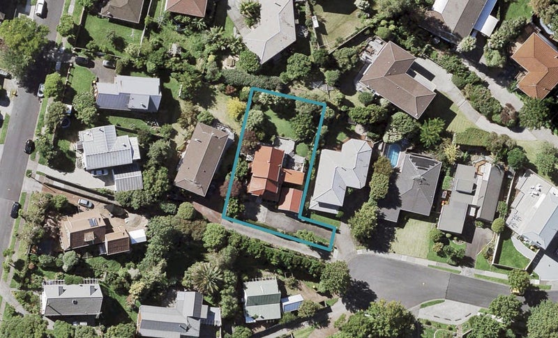 41 Wells Road, Bucklands Beach, Auckland - Carousel 1