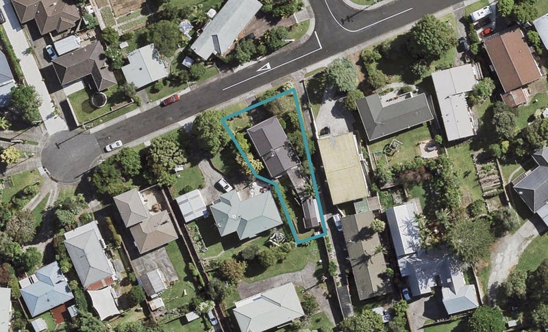 10A Collie Street, Hillpark, Auckland - Carousel 1