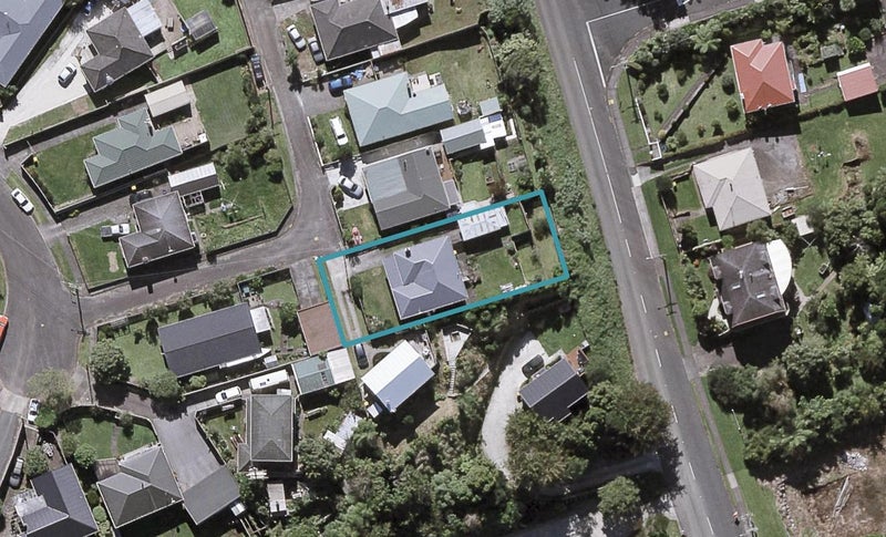 1 Barry Lane, Ferndale, New Plymouth - Carousel 1
