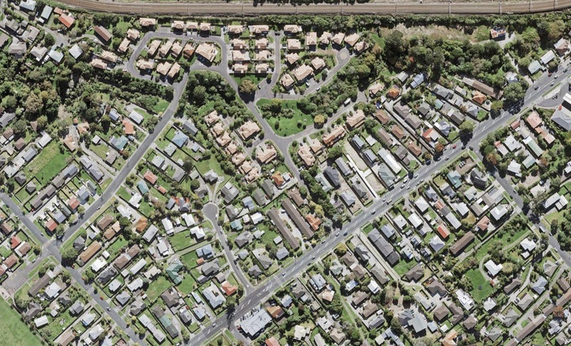 4 Skilgate Avenue, New Lynn, Auckland - Carousel 1